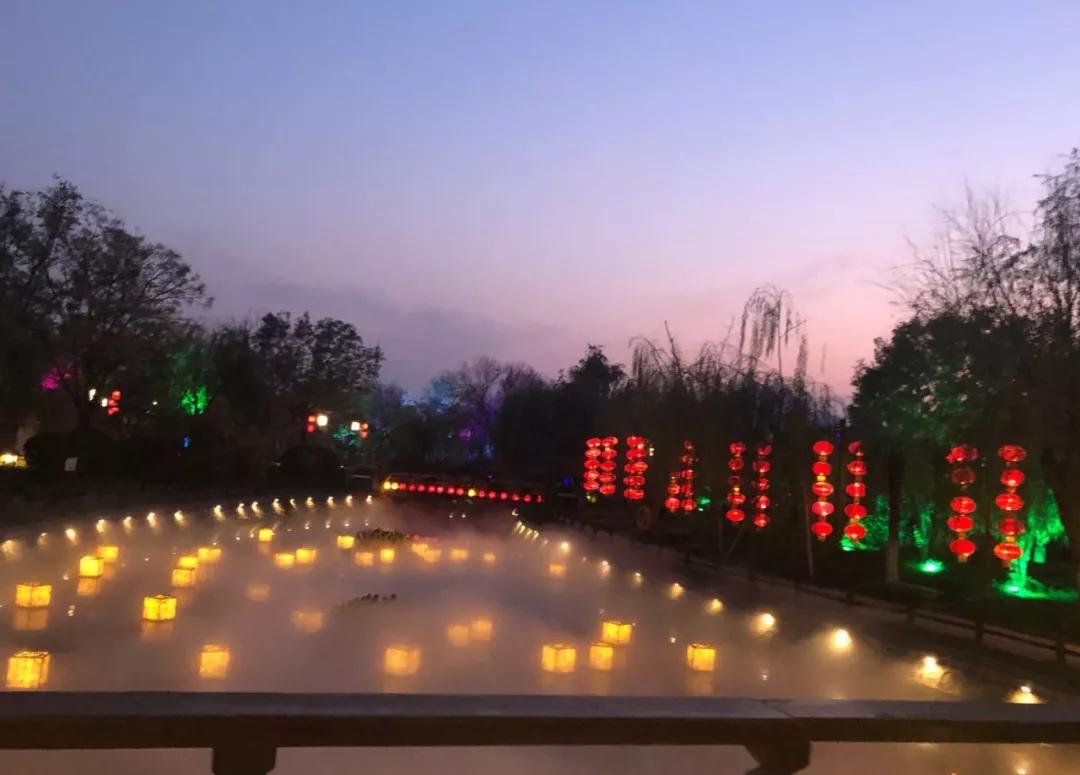 清明上河园里面吃饭,清明上河园年夜饭