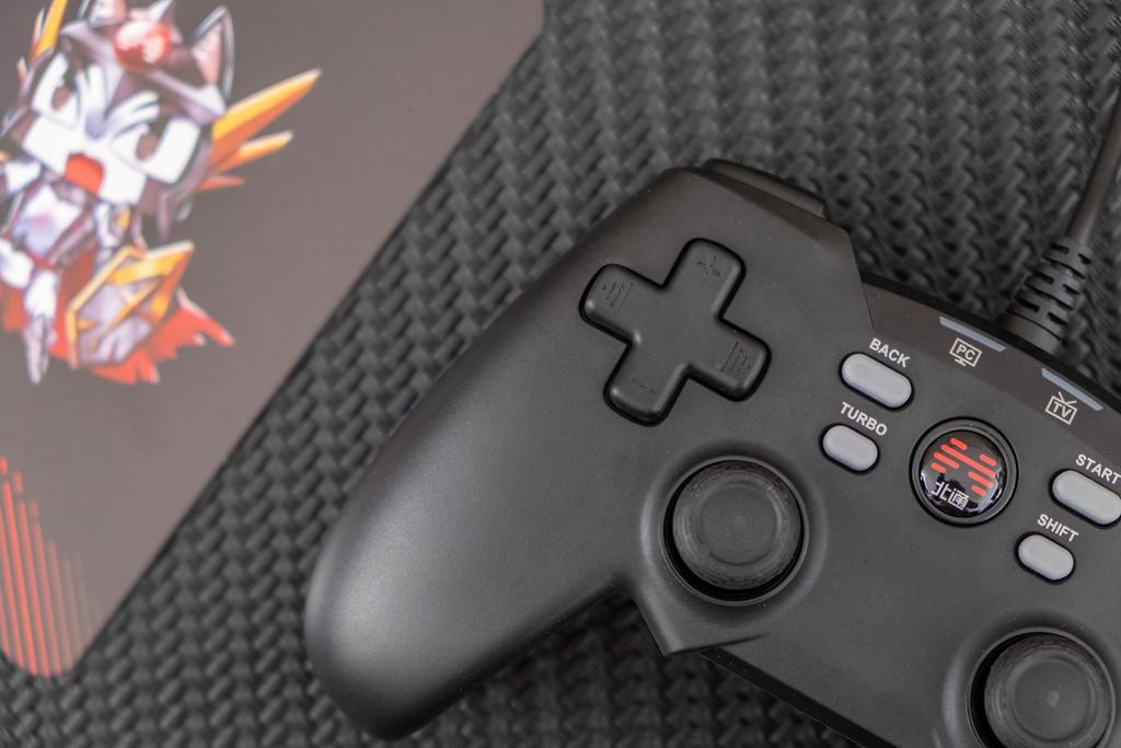 北通蝙蝠四游戏手柄能连电视吗,北通蝙蝠4手柄选哪个