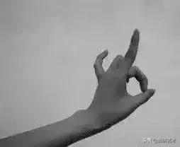 舞蹈生怎么练后手翻8-12岁,舞蹈生瘦手臂训练