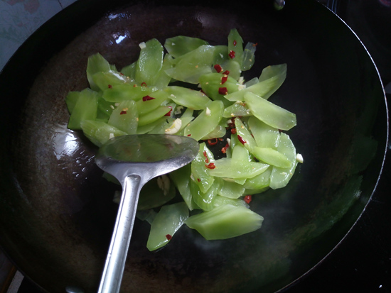 孕妇吃0.4克的叶酸,它被称为天然叶酸