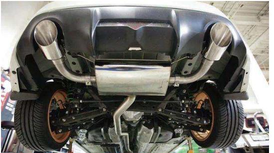 汽车排气管尾端水渍说明什么,汽车排气管怎么判断正不正常