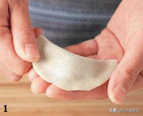 教你包水饺调馅,包猫耳朵水饺手法视频