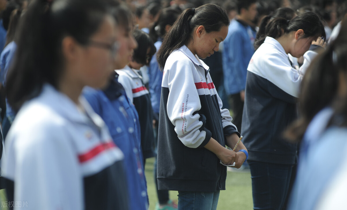 高中数学成绩提不上,高中数学成绩无法提高的原因