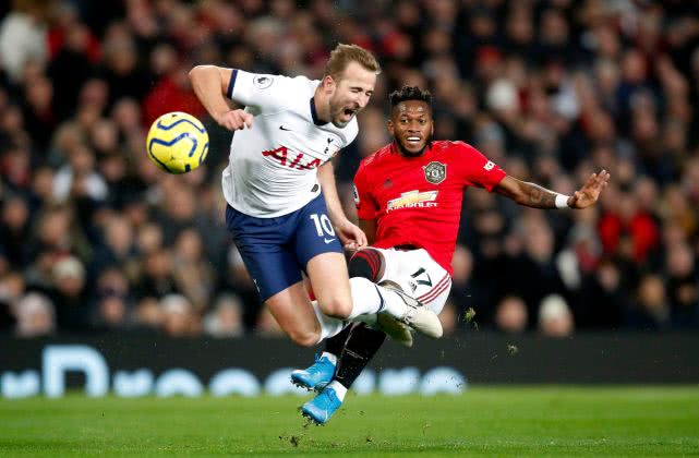 曼联4700万铁腰打出自信，已敢花式过人！索帅揭曼联水货重生原因