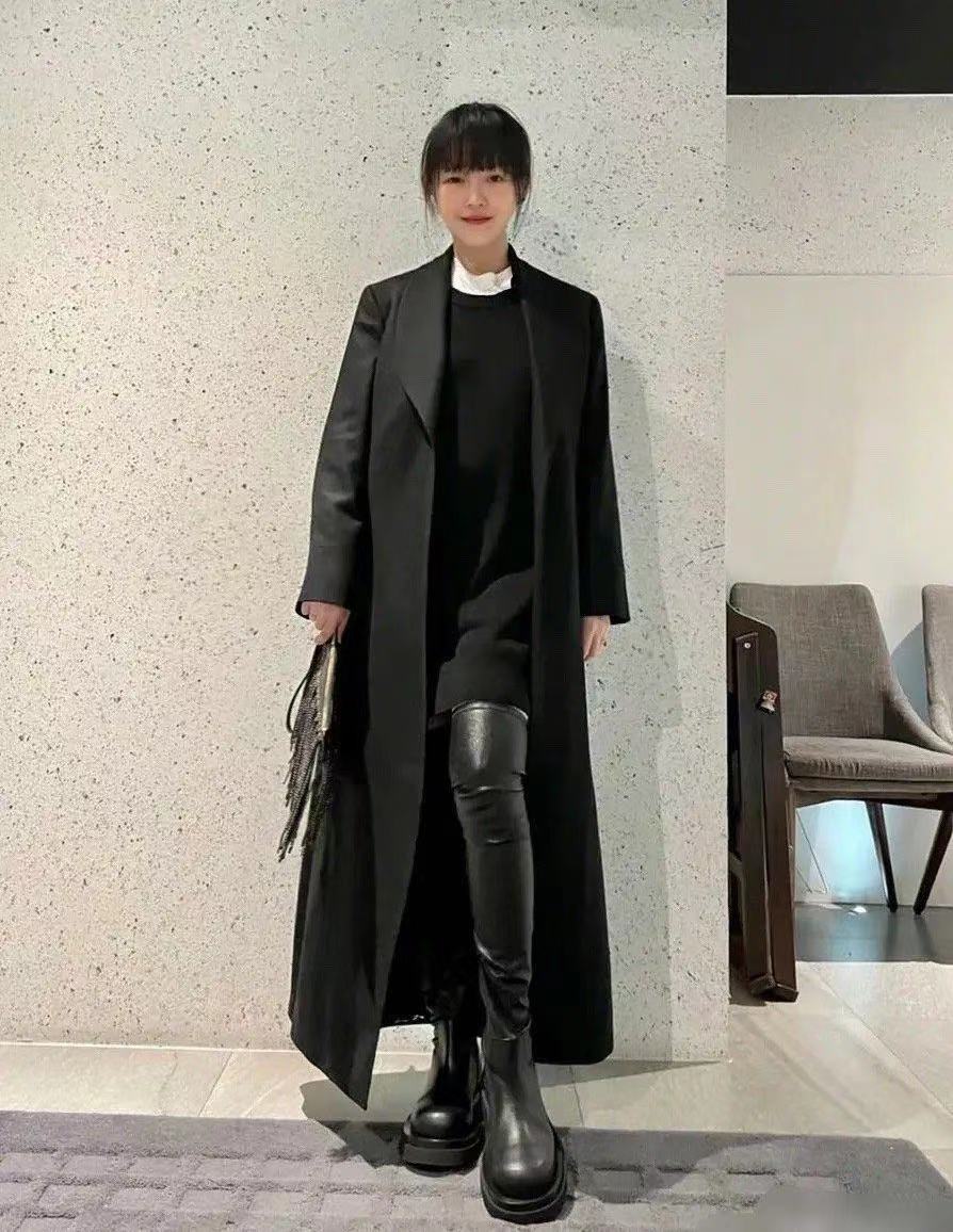 汪小菲大s同框游玩被认出,汪小菲大s势均力敌