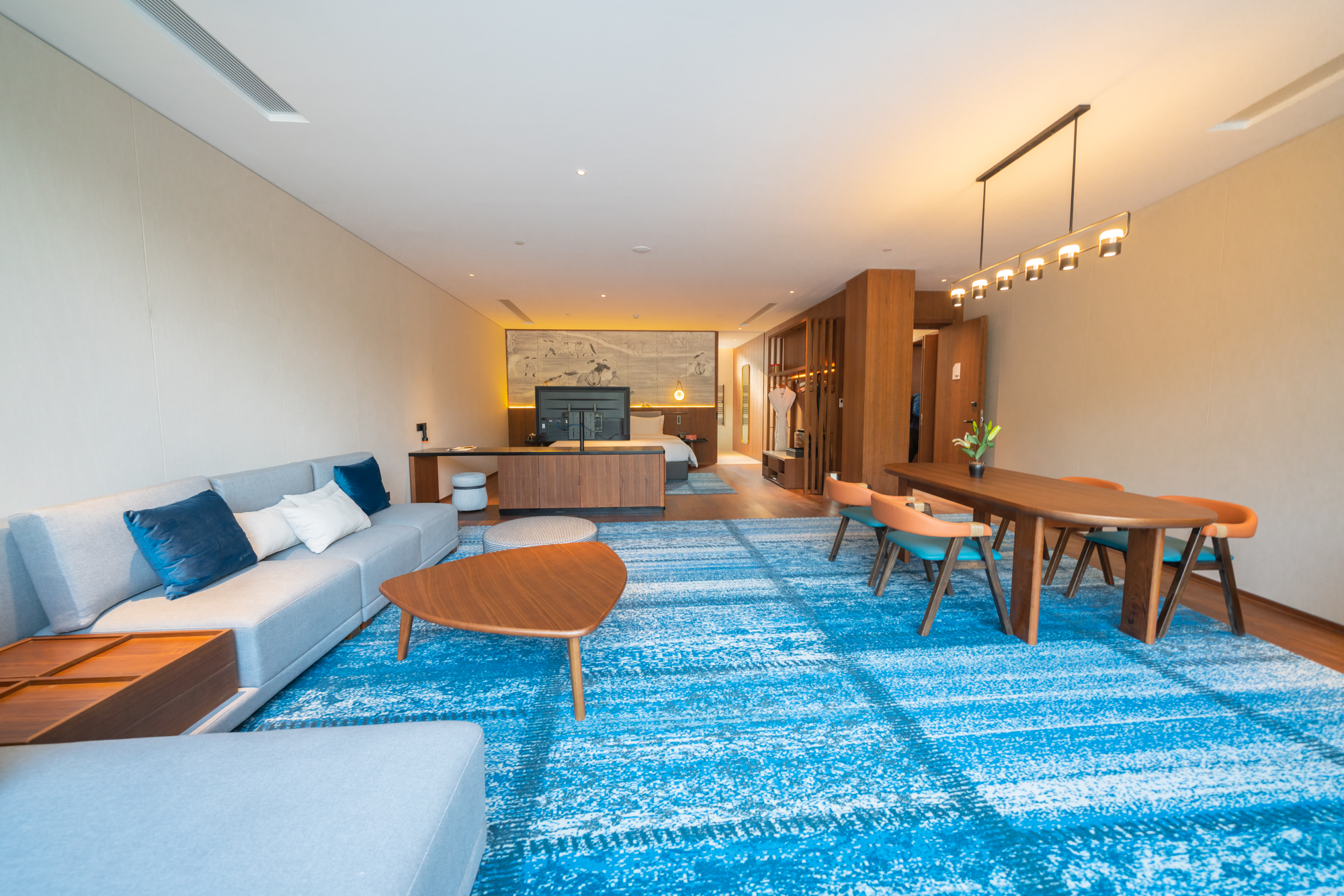 司马台长城的壮观雄奇+北方人的梦里水乡，都在这座京郊水镇了