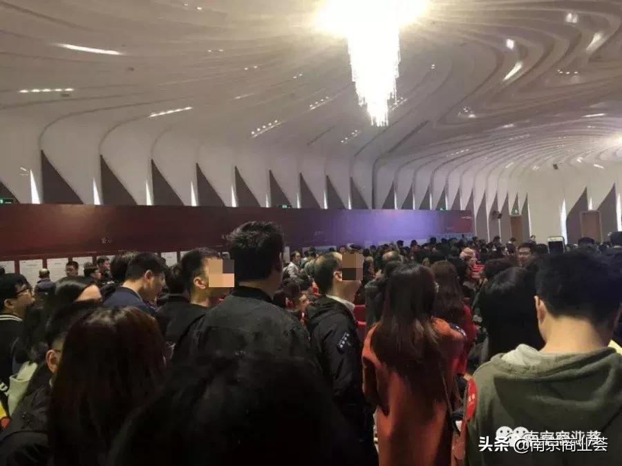 800元在南京租房,800元租二层半房子