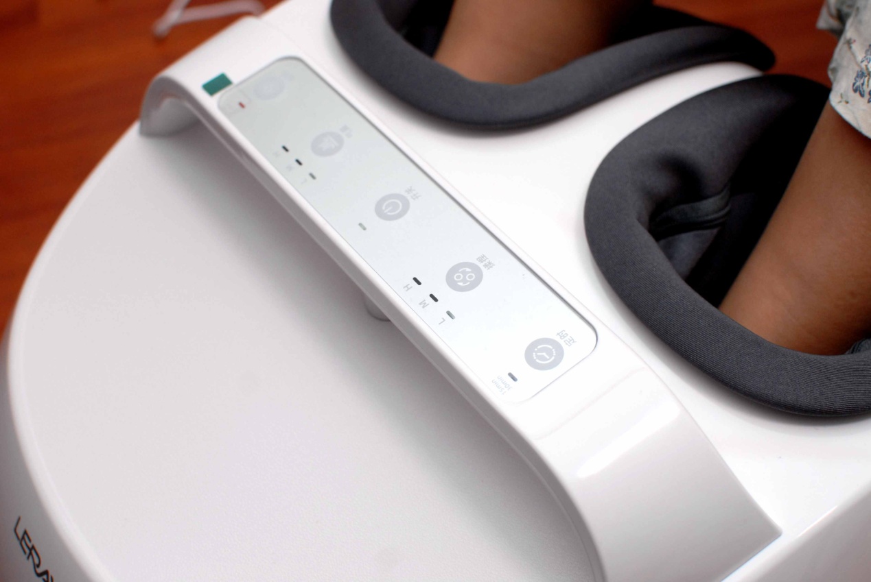 乐伽脚部按摩仪,不用脱鞋的足疗理疗仪