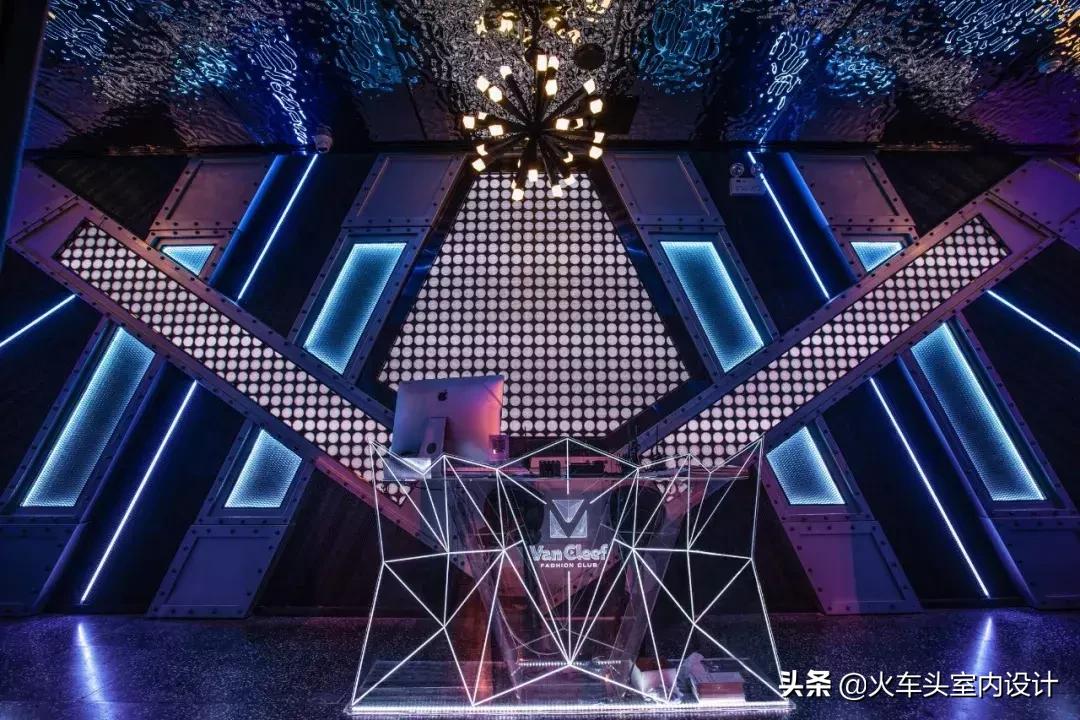 赛博朋克风格酒吧设计,赛博朋克设计酒吧