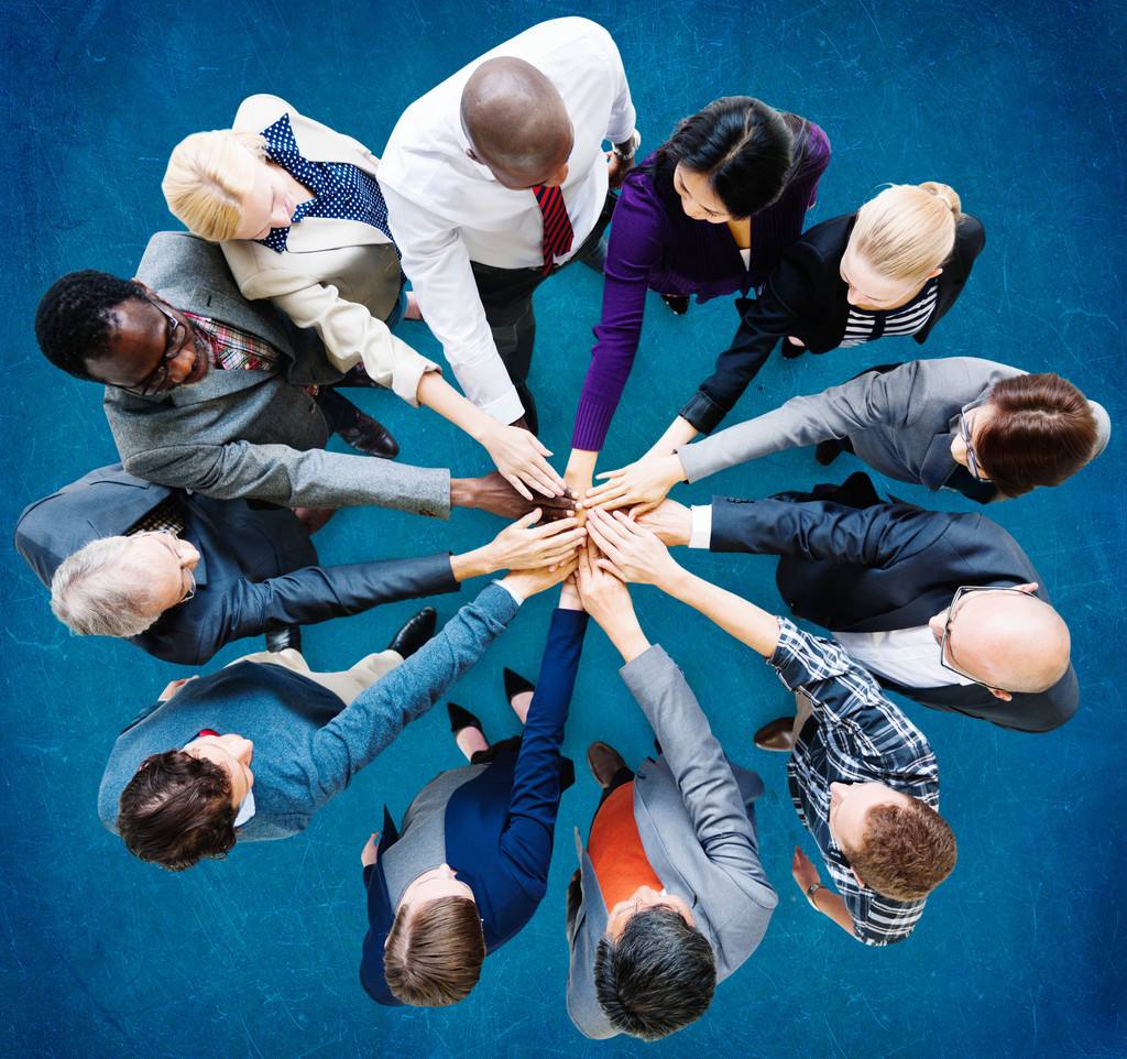 跟同事接触如何避免说教,同事总喜欢说教别人