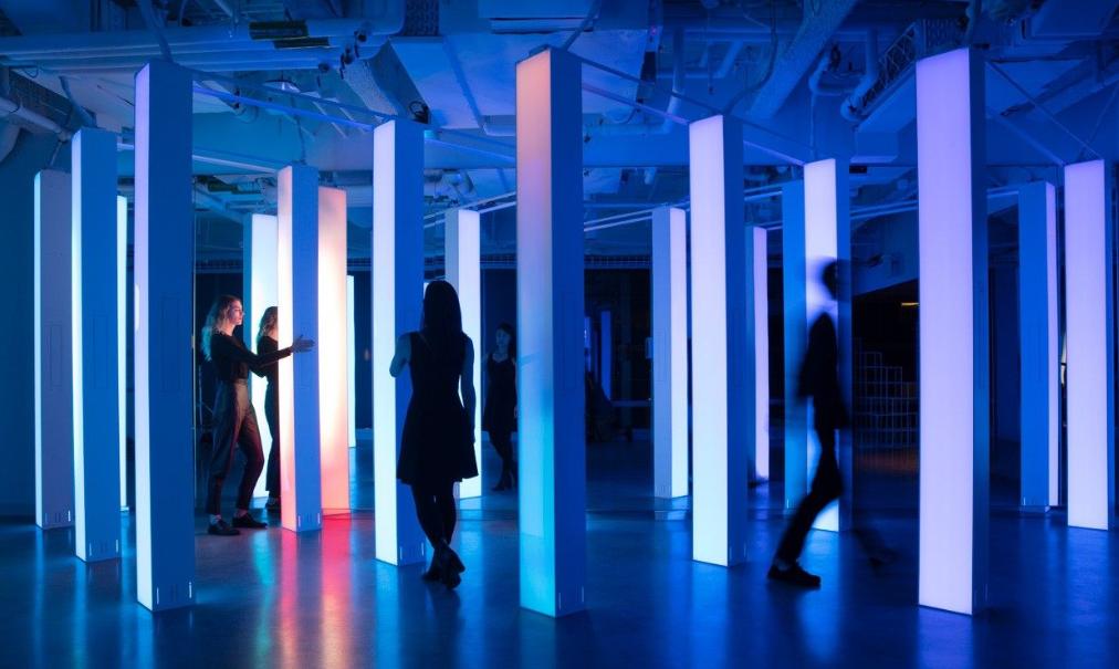 Instagram的光之森林，全球最大型的投影艺术比赛，目不暇接