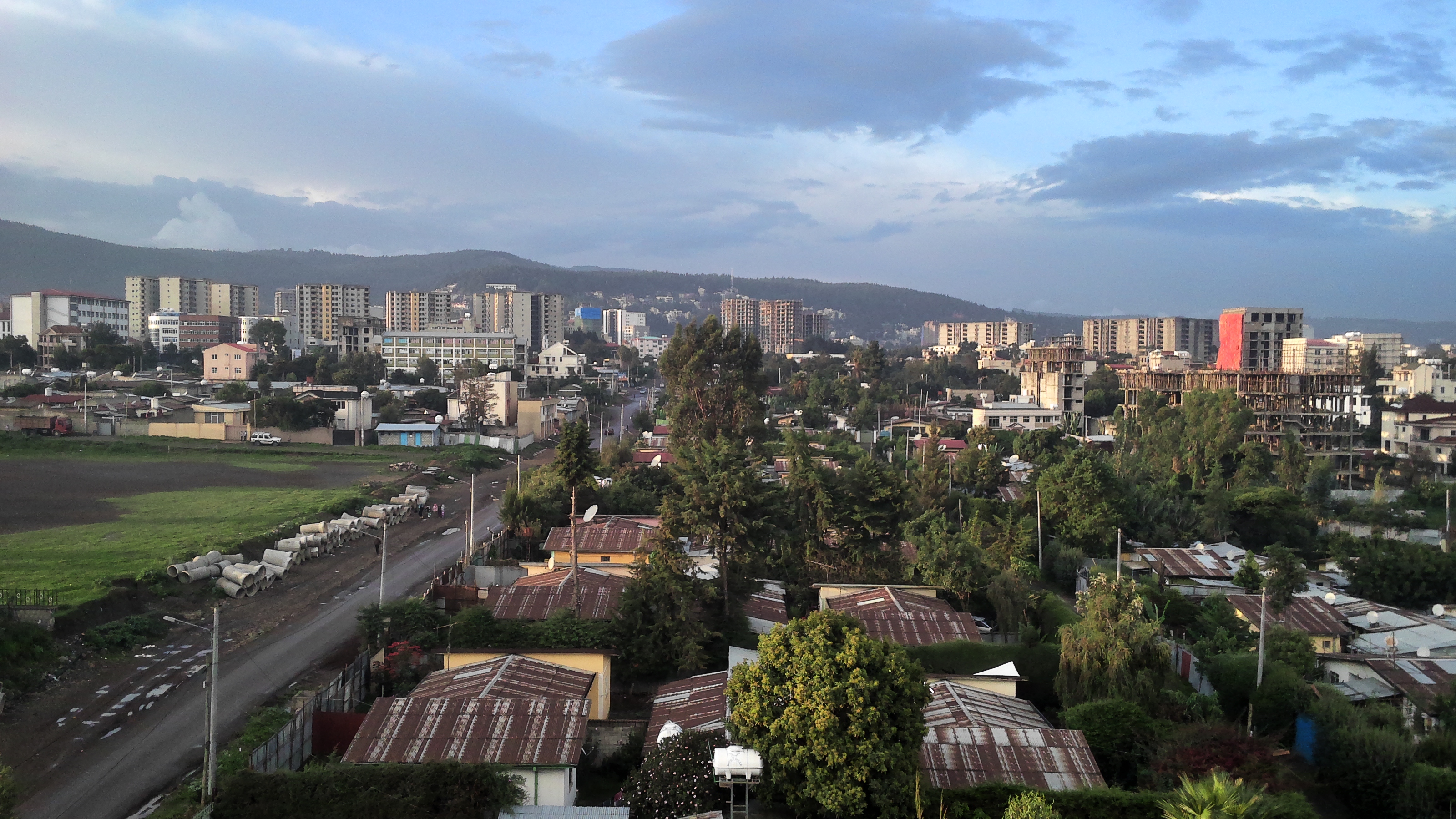 埃塞俄比亚首都亚的斯亚贝巴——一座出行不易的城市