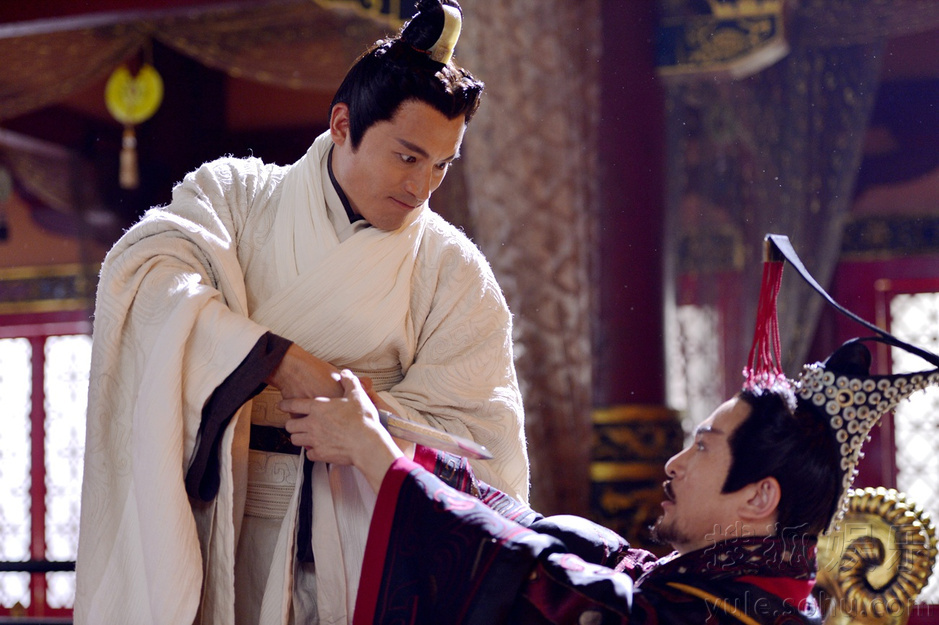 荆轲当时真的没有能力杀了秦王吗,荆轲为何技艺高超还是被秦王打败