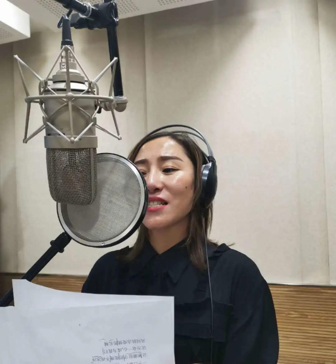 文艺战疫三行情诗,文艺战疫诗六首