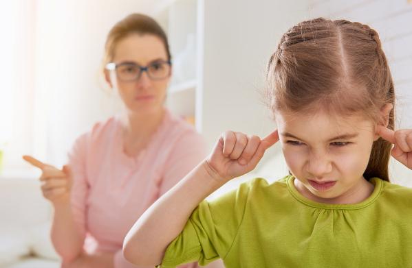 该不该告诉孩子童话是假的完整版,该不该告诉孩子童话故事是假的