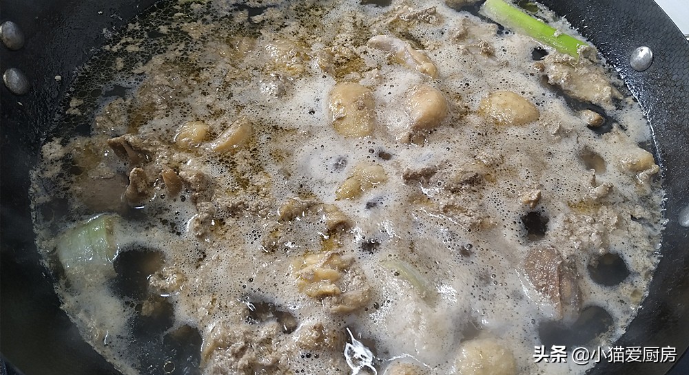 香辣魔芋烧鸭最正宗的做法,家常魔芋烧鸭超级下饭