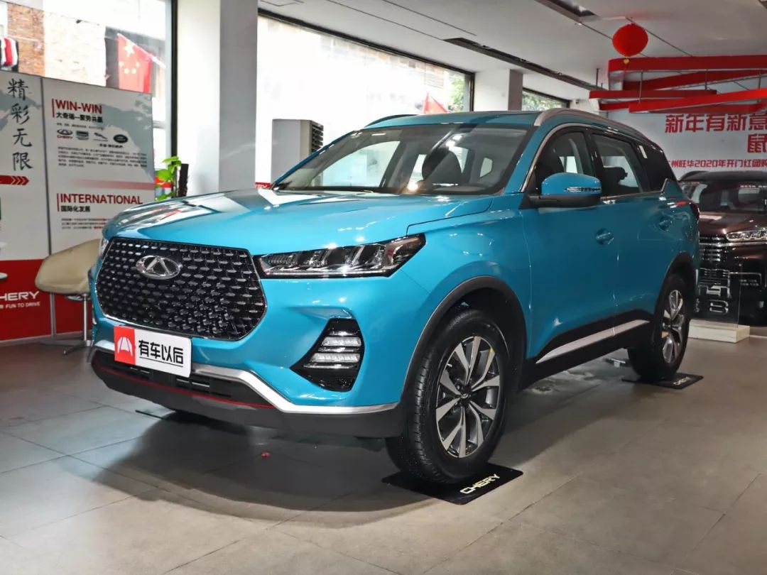 10万就能拿下的两款suv,10万空间大的6座suv