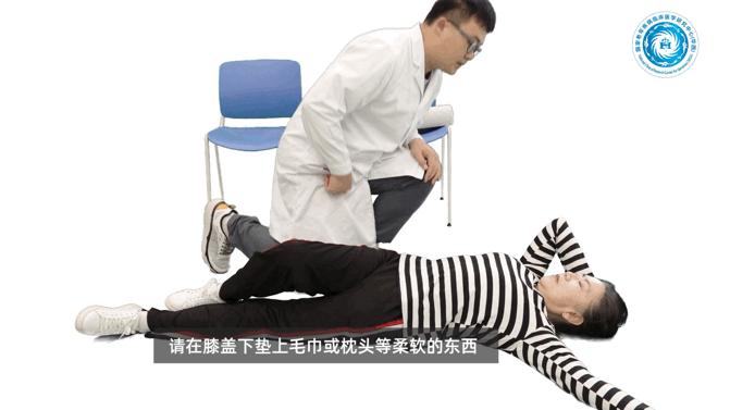 老年人摔倒路人怎么扶,老年人跌倒如何扶