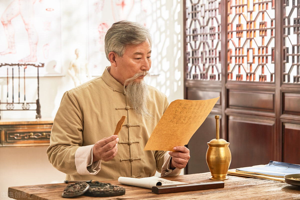 尿频尿急尿不尽是湿热还是寒湿,尿频尿急下焦湿热怎么快速祛除