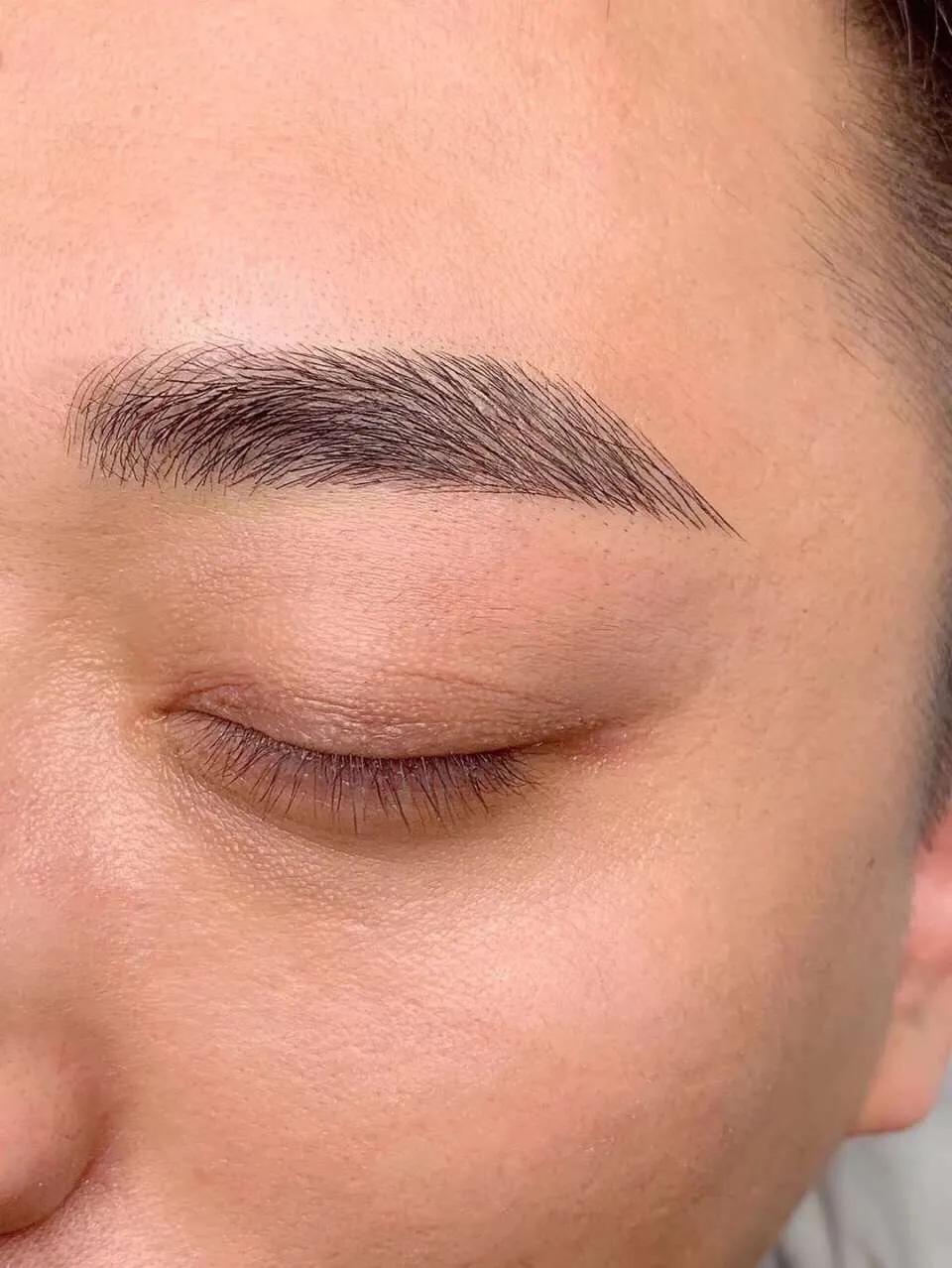 娜艾丝美妆平台；纹绣学习与眉毛操作技巧