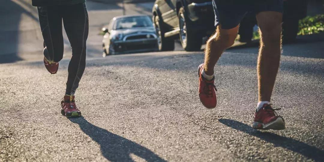 跑步对眼睛有什么变化,跑步能让眼睛变好看吗