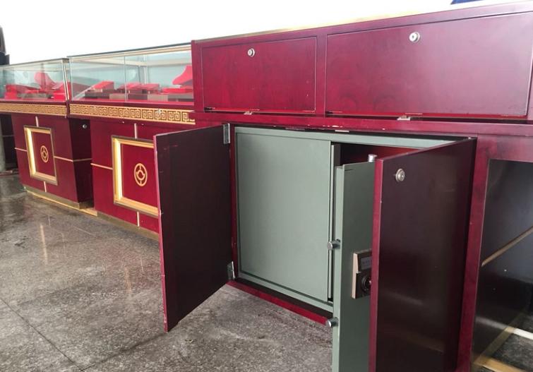 偷梁换柱被骗100万,偷梁换柱涉案金额500万