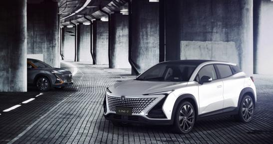 长安uni-t彰显未来科技量产者魅力,全新平台新技术