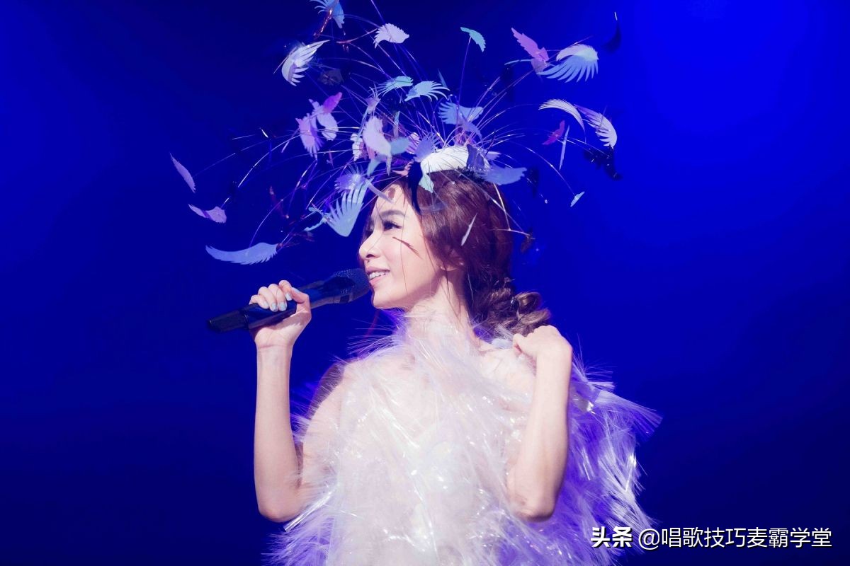 大白嗓声音很难听怎么办,唱歌难听制造噪音大白嗓