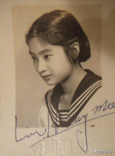 中国女性百年校服变化讲解,南方航空空乘制服的演变