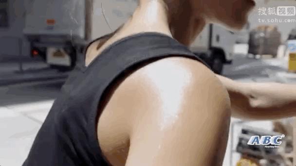 香港最美搬运工现在如何,香港最美搬运工叫什么名字