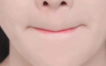 lamer唇膏和唇釉,lamer的唇膏和唇部精华