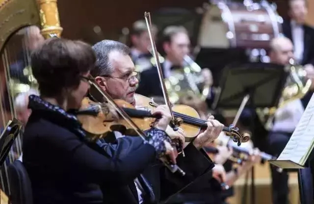 乌兹别克斯坦国家交响乐团,乌克兰国家交响乐团