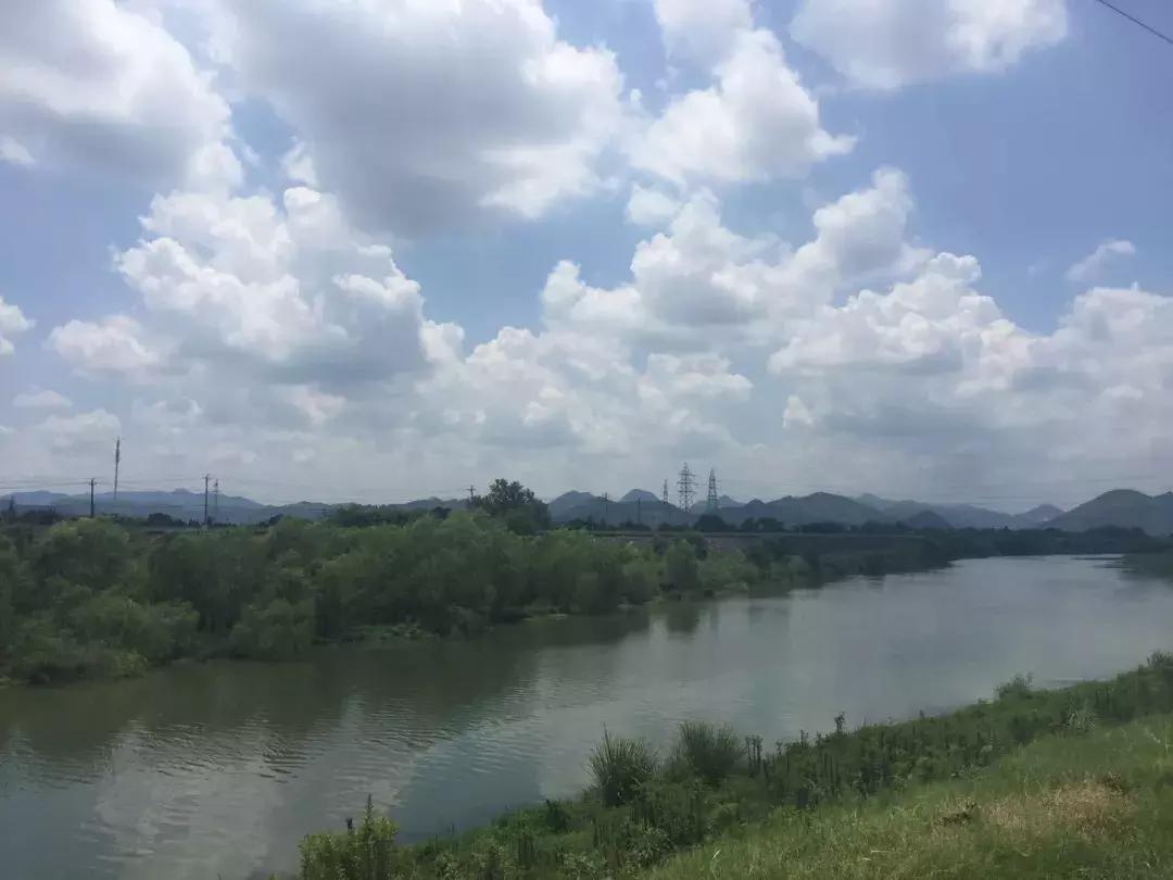 南湖明月房价多少钱一平方,南湖明月二手房现在可以入手吗