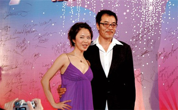 杨若兮：演艺之路坎坷，离开刘威后找到真爱