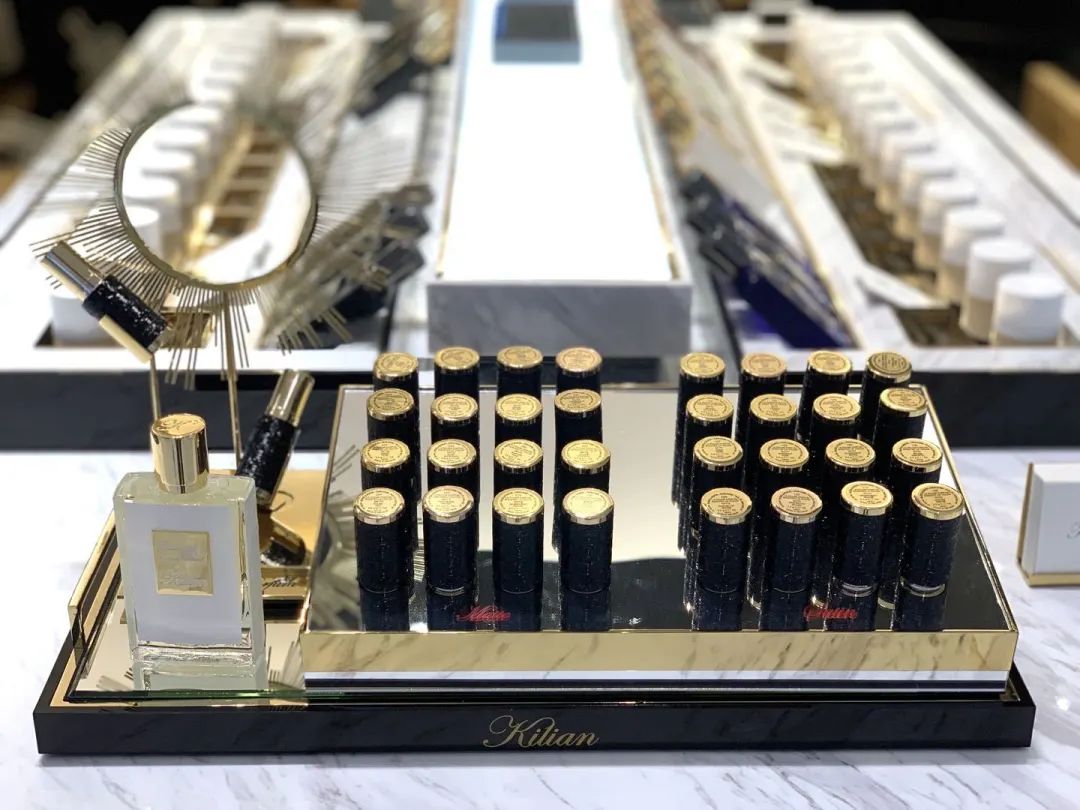 闆呰瘲鍏伴粵鍖椾含skp,闆呰瘲鍏伴粵杩涢┗涓浗