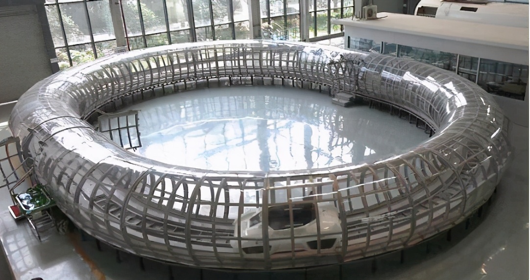 中国高温超导磁悬浮高铁有多重,超导磁悬浮高铁620公里