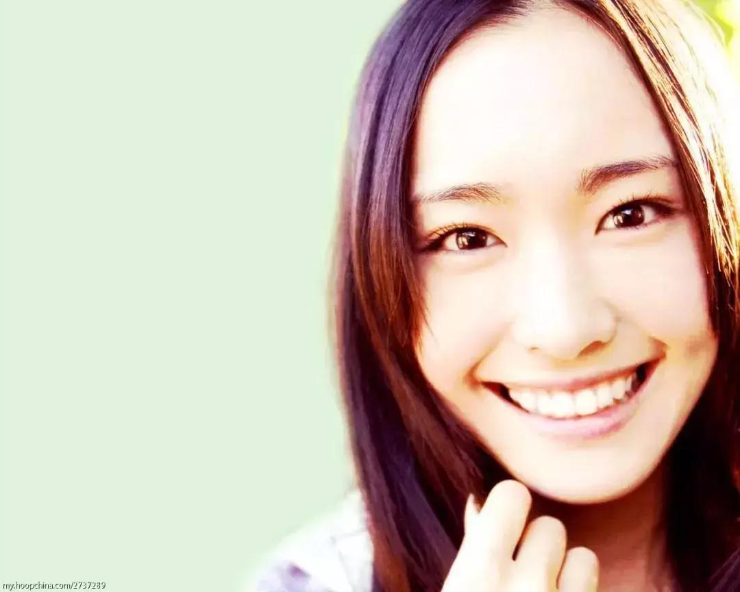 刘亦菲柳岩林允披肩,林允柳岩