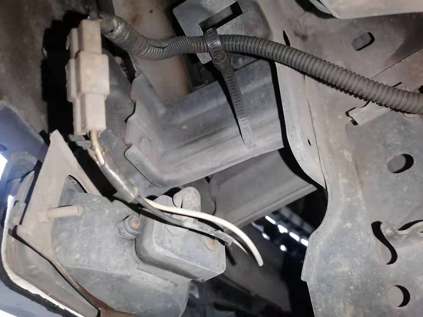 四个轮子二手车,胖哥买二手车