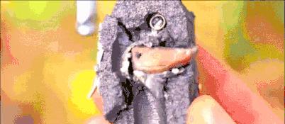 盘点电影中的花式开锁,电影中的一枪开锁在现实能做到么