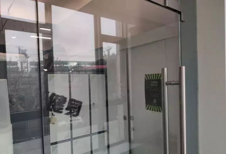 国内健身教练培训机,设备最全健身房