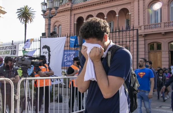 马拉多纳上帝之手拿冠军了吗,马拉多纳是梅西的什么人