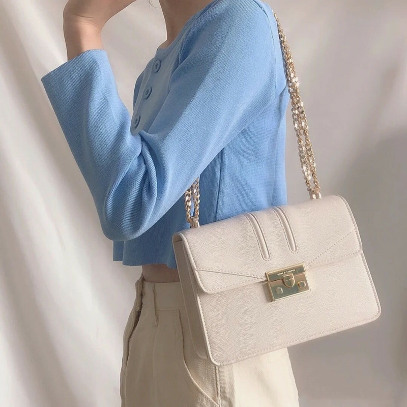 小ck包包流行蝴蝶结,小ck包包为什么有点硬