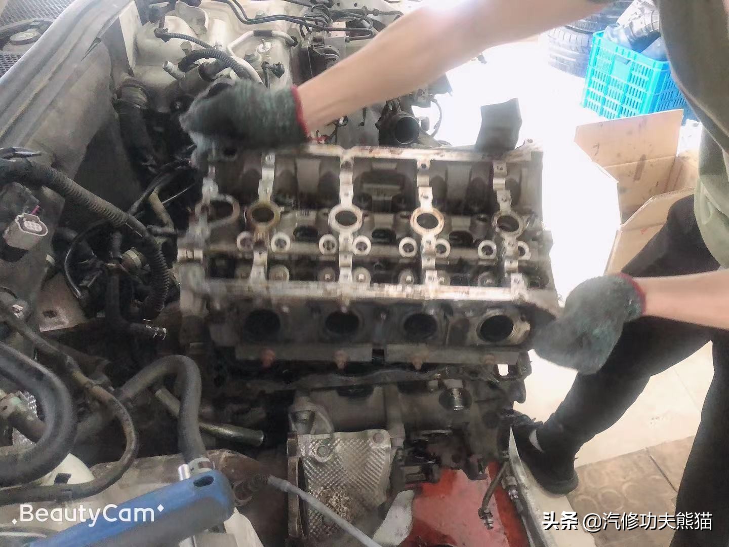 2013款奥迪a4l烧机油怎么解决,奥迪a4l突然全车无电是什么原因