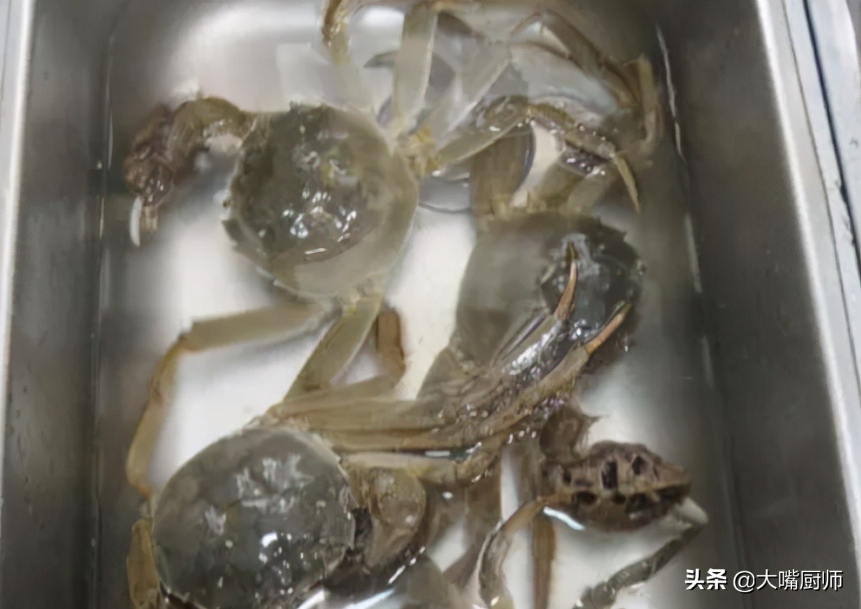 螃蟹当天吃不完要放冰箱吗,螃蟹吃不完如何二次加热