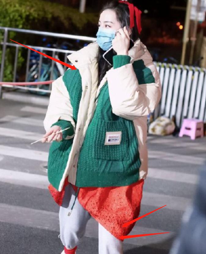 迪丽热巴贵州拍戏路透,迪丽热巴路透绿色衣服