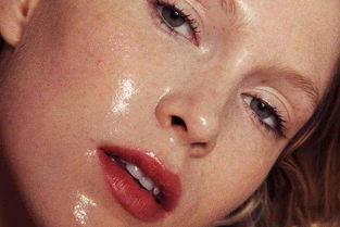 夏天护肤用爽肤水还是保湿水,油皮夏天保湿