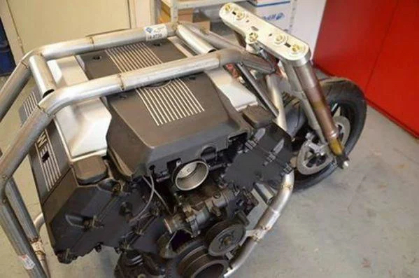 抗衡h2r的摩托车,宝马h2r摩托车