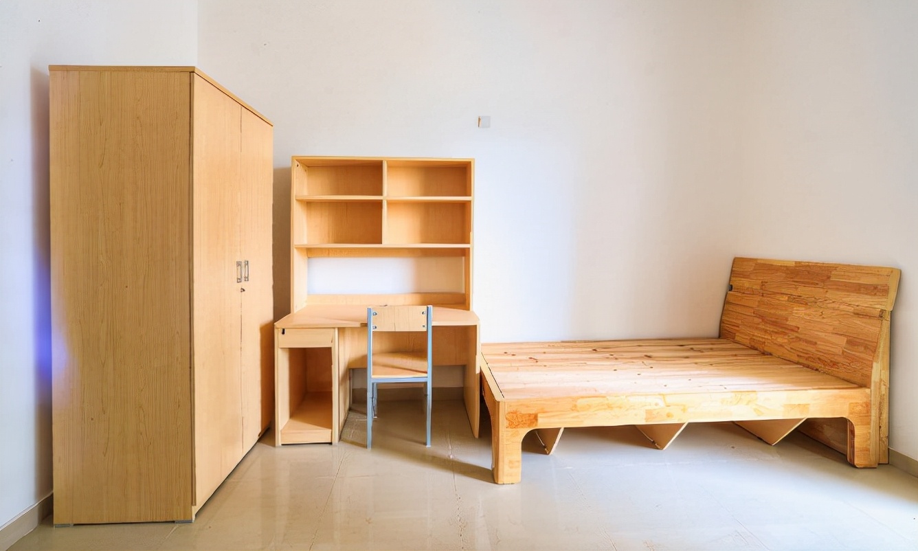 深职宿舍真实现状,深职吊打985