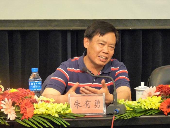 院士专利无偿送农民,农民院士朱有勇的终极梦想