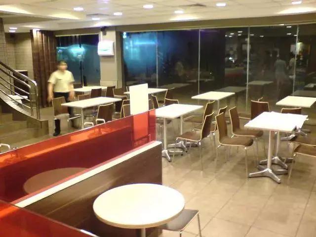 麦当劳全职员工真实经历,麦当劳全职员工最高做到多少工资